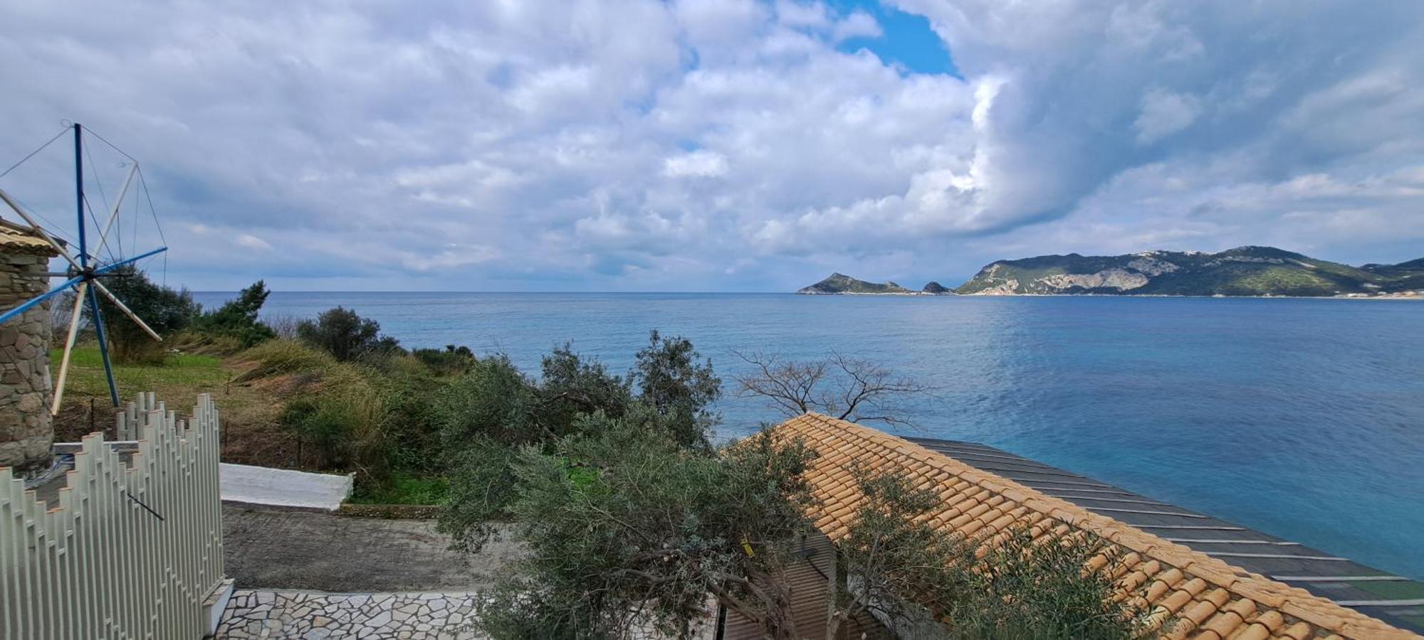Hidden Paradise Agios Georgios Pagon Exteriör bild